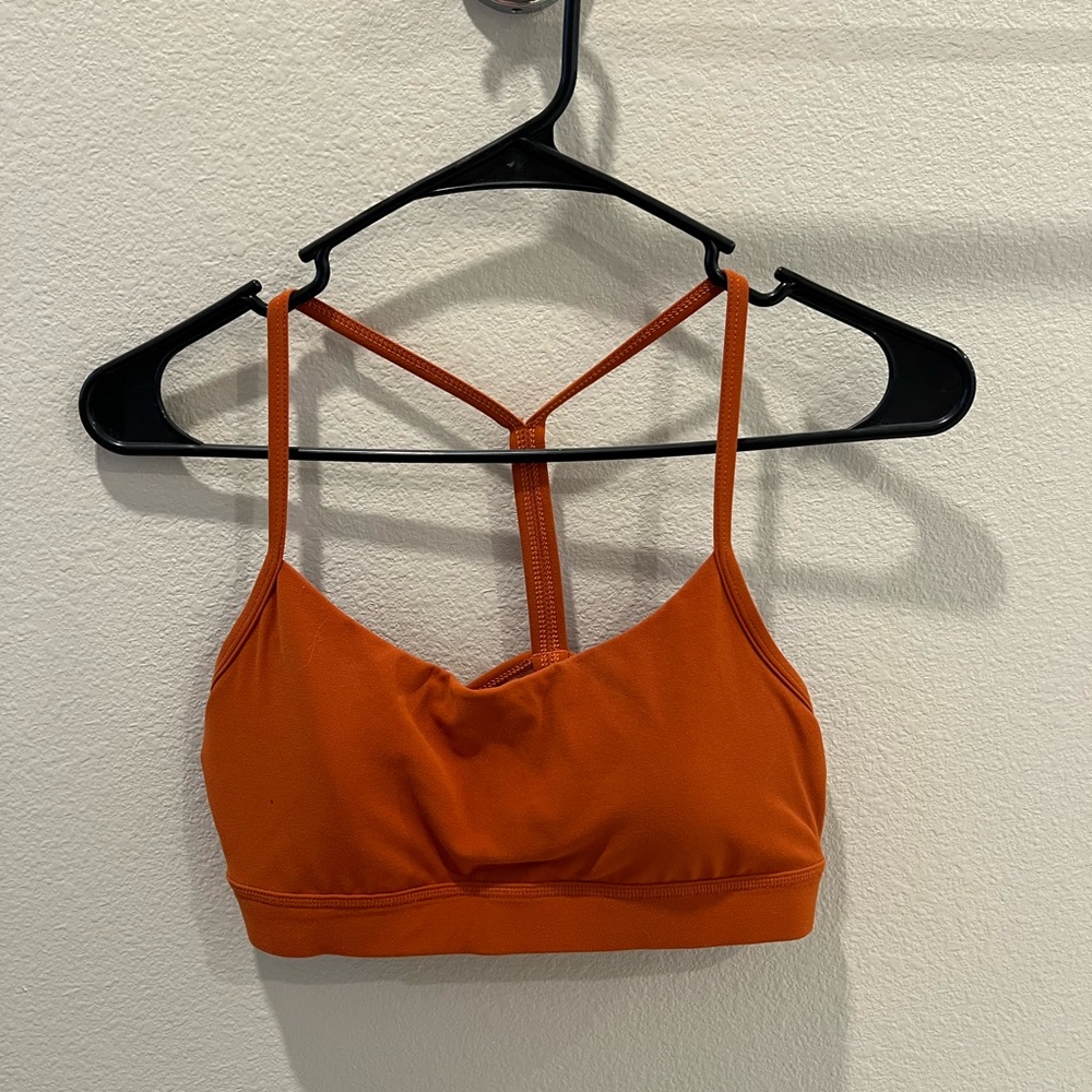 Stori intro bra